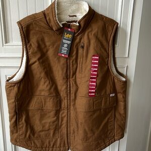 Men’s Sherpa lined Vest.